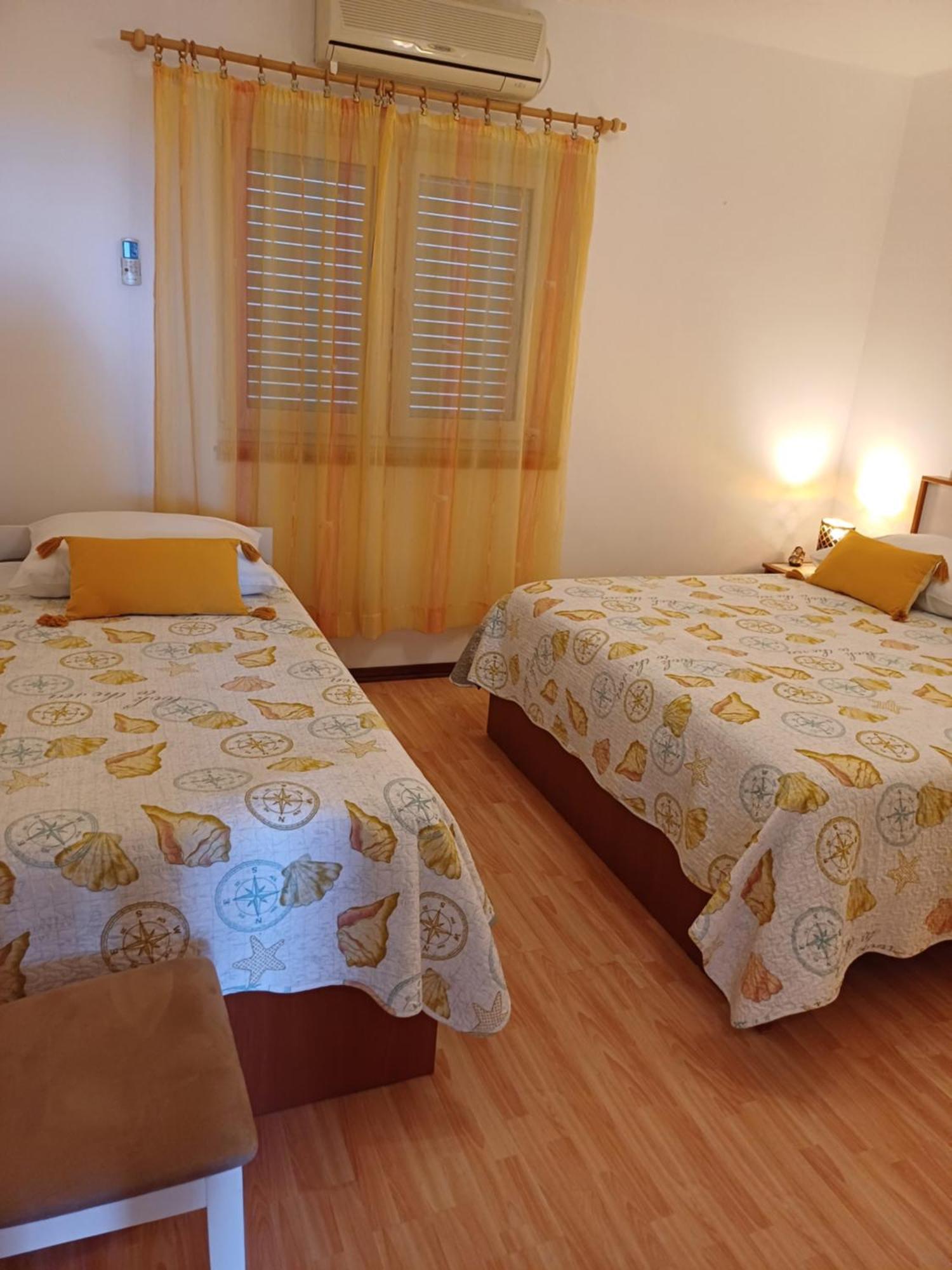 Apartments Jure Miljak Podstrana Extérieur photo