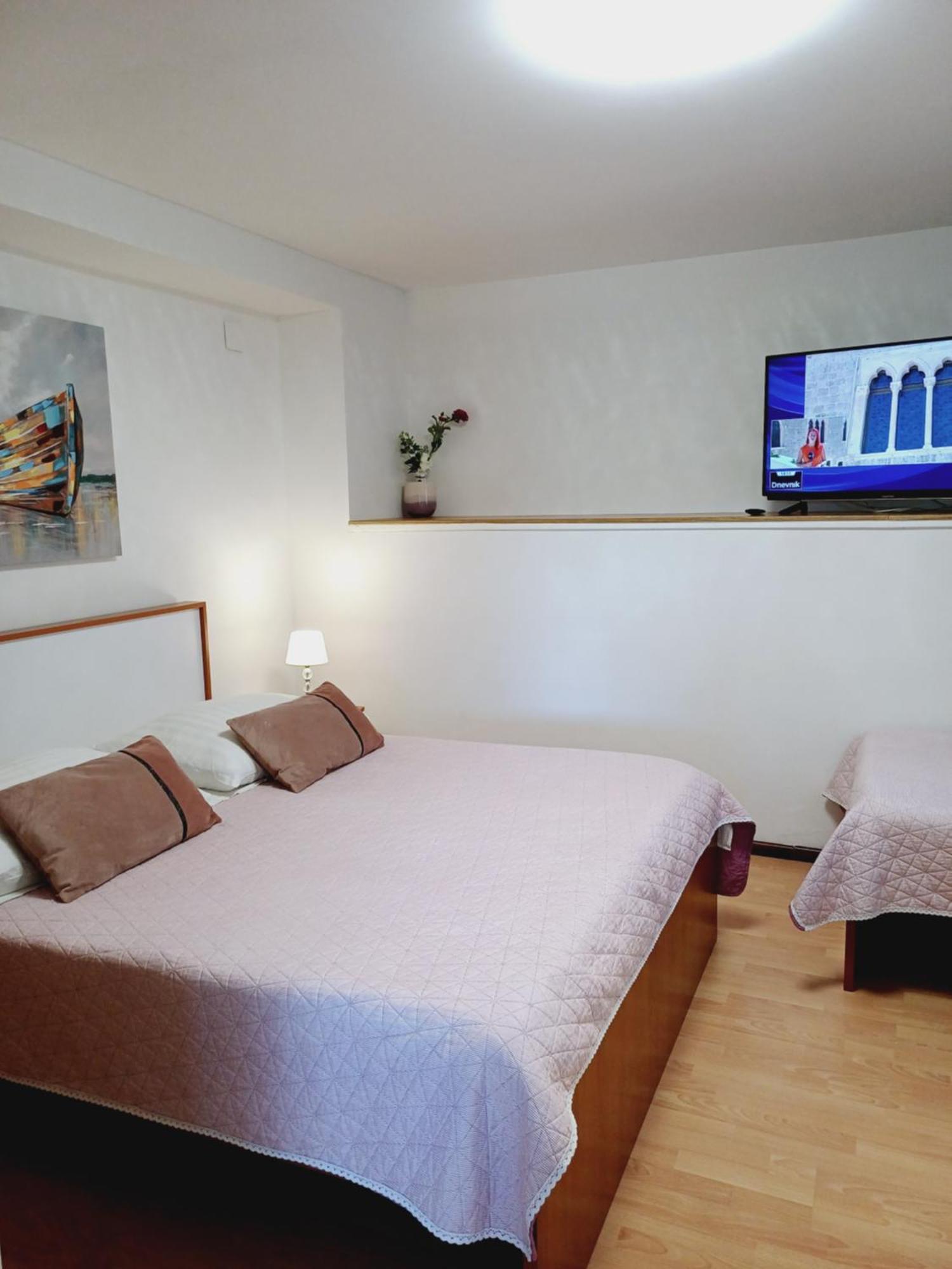Apartments Jure Miljak Podstrana Extérieur photo